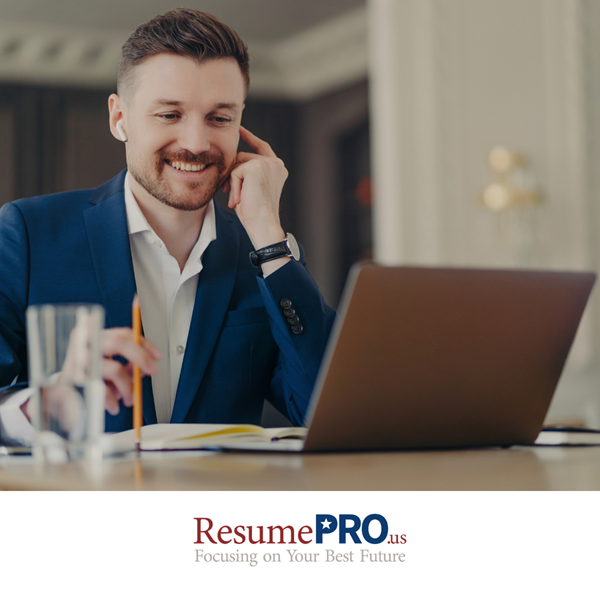 Client in Minneapolis working with a human, professional resume writer